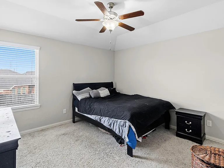 4435 Bearberry Ave — Photo 31