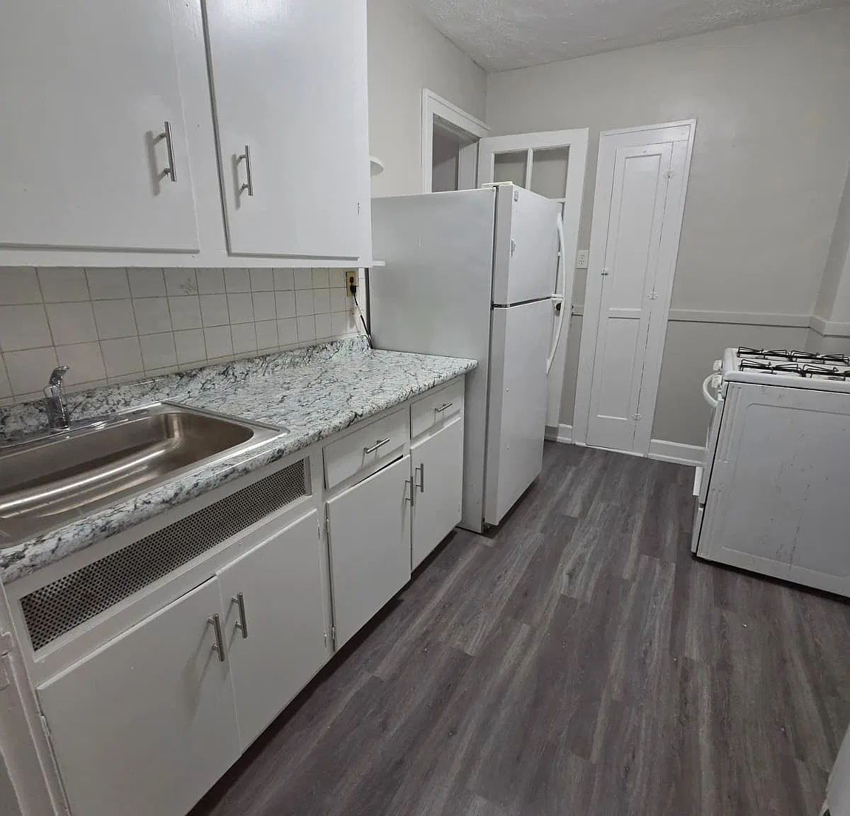 1 bed, $795 — Photo 1