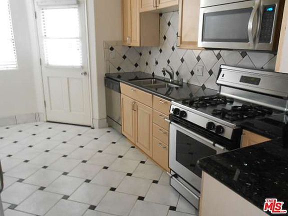 2nd image of 9836 Vidor Dr APT 401