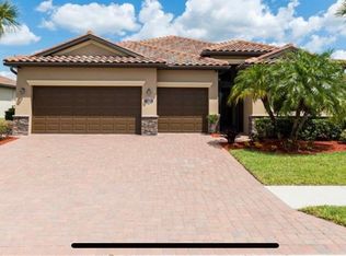 3961 Treasure Cove Cir, Naples, FL 34114