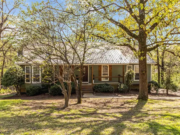 1335 Whirlaway Cir, Helena, AL 35080