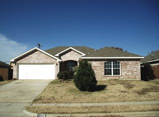 1026 Vaden Ave, Burleson, TX 76028