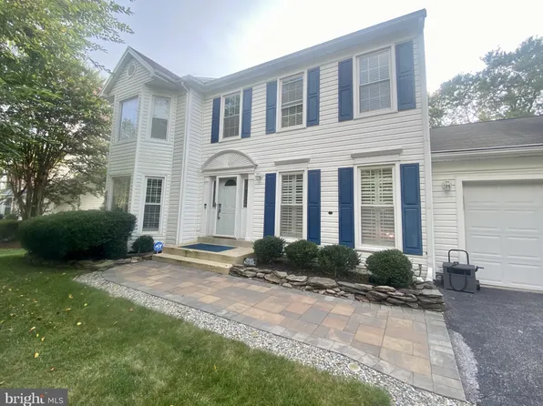 14003 Heatherstone Dr, Bowie, MD 20720