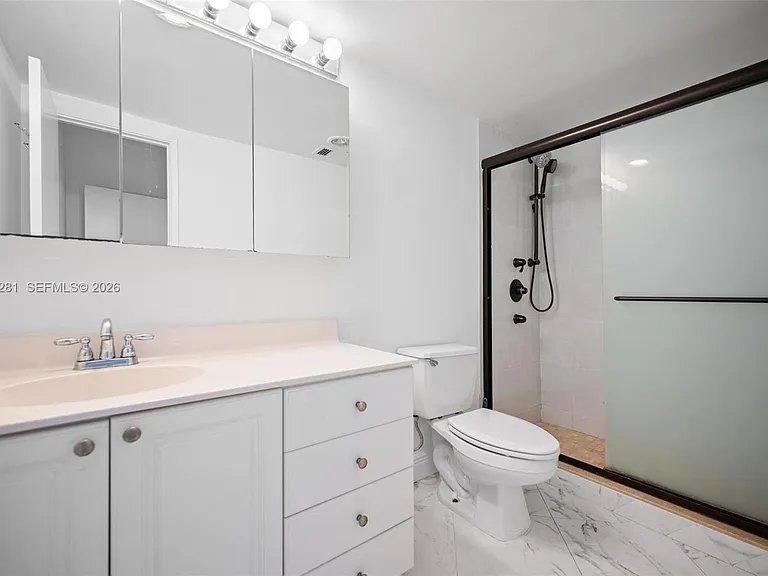 19380 Collins Ave #1122 — Photo 13