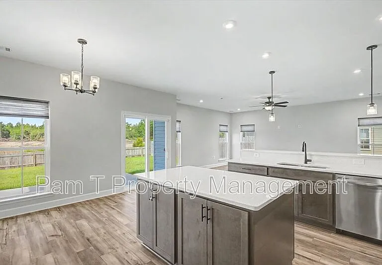 203 Alyssa Ave — Photo 23