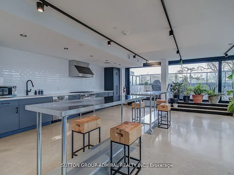 41 Dovercourt Rd #602 — Photo 19