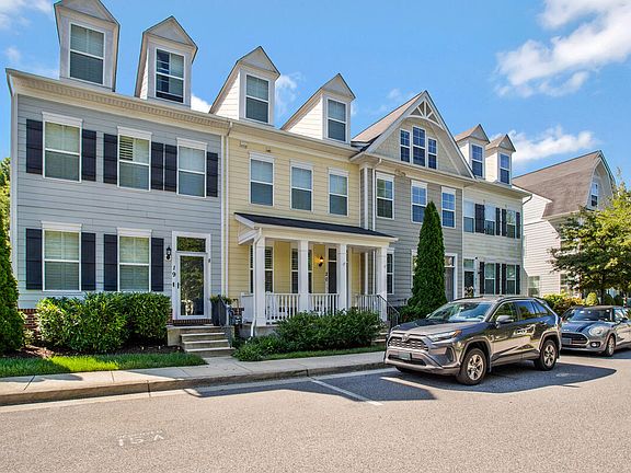 3rd image of 20 Boucher Pl