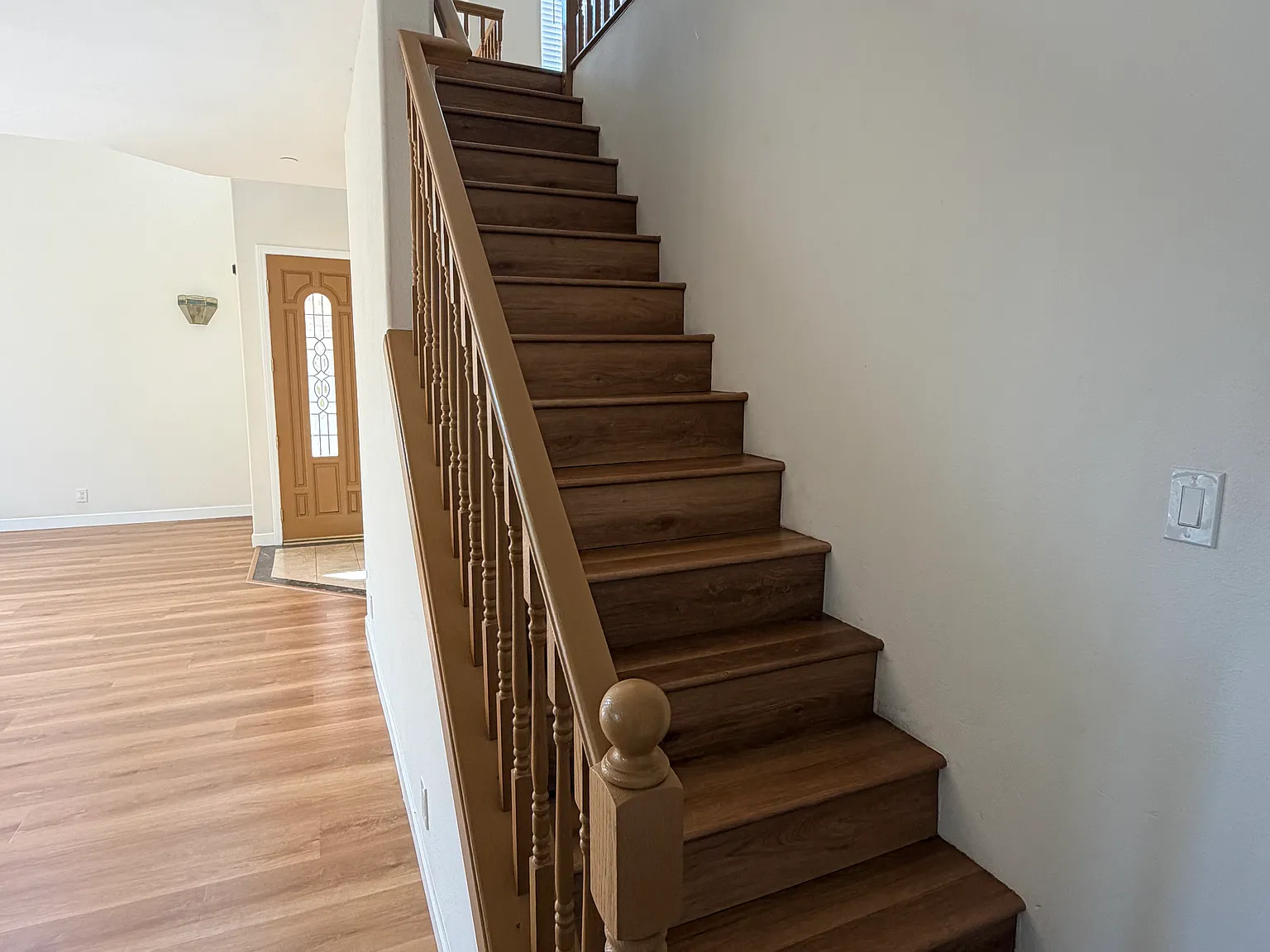 4 bed, 1894 sqft, $4,600 — Photo 4