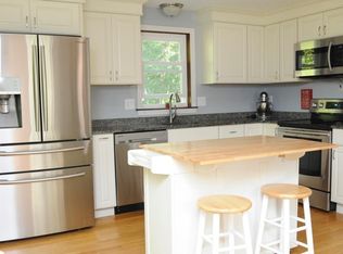 6 Barque Dr, Plymouth, MA 02360