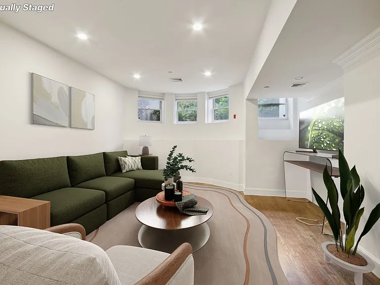 1471 Beacon St #2 — Photo 21