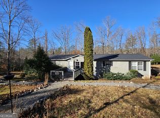 262 Oak View Trl, Cleveland, GA 30528