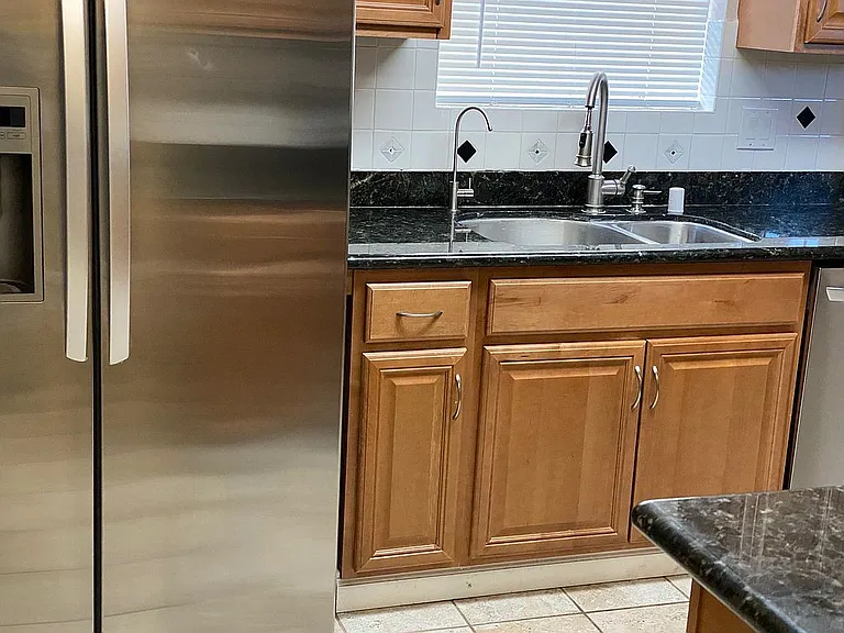 3048 Summit Dr — Photo 9