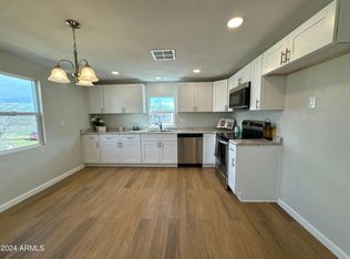 20982 E Skyview Ln, Mayer, AZ 86333