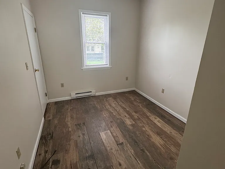 90 Pleasant St #1 — Photo 7