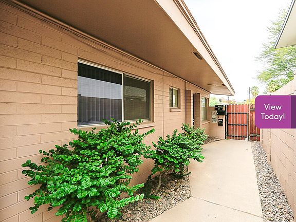 3rd image of 3139 E Glenrosa Ave APT 1