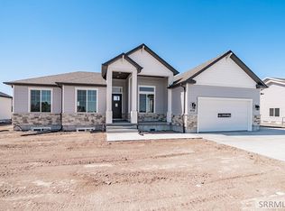 414 Sage Lakes Blvd, Idaho Falls, ID 83401