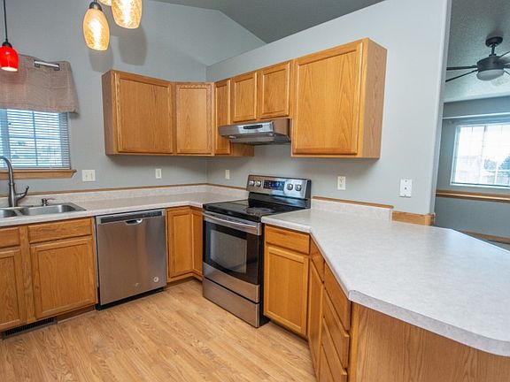 5th image of 5102 Avenue A
