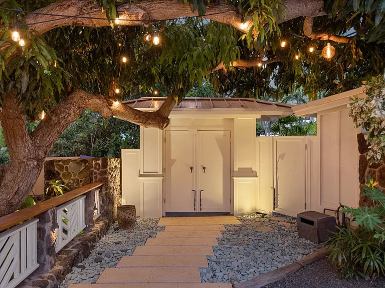 326 Lanipo Dr — Photo 48