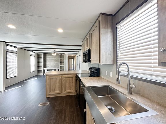 4th image of 9784 W Calle Cibeque
