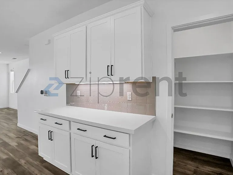 1518 N Central Ave #A — Photo 15