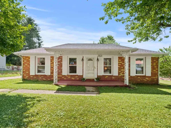 1707 Jones St, Flatwoods, KY 41139