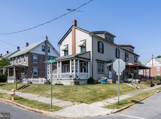 202 S Spruce St, Birdsboro, PA 19508