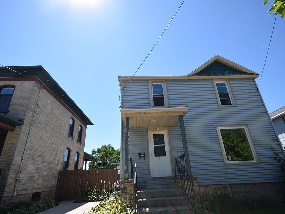 Building Photo 3