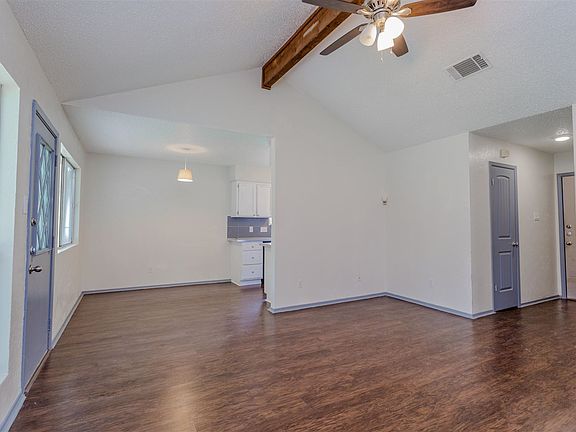 5th image of 4905 Fontenay Dr