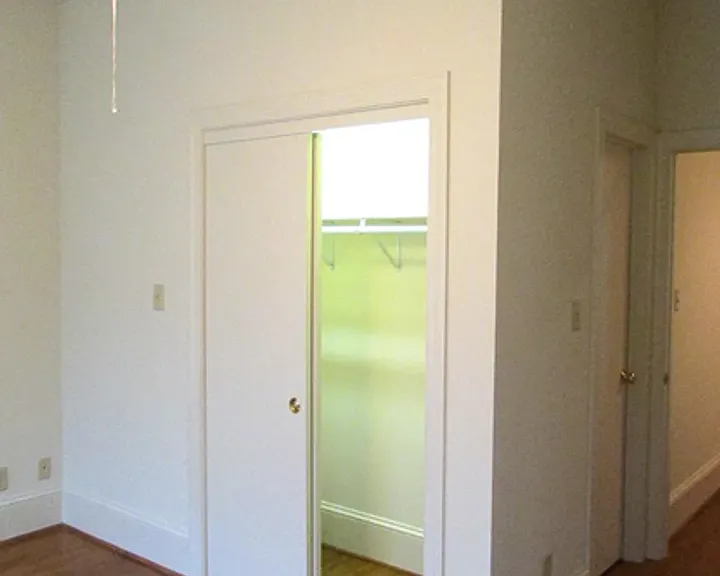 5 S Plum St — Photo 14