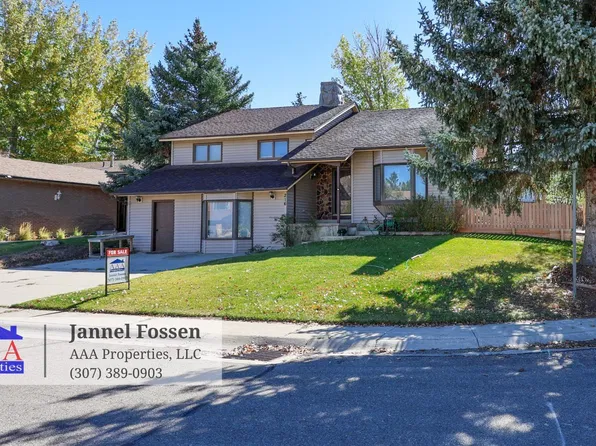 216 Taylor St, Rock Springs, WY 82901