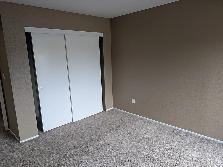 301 Tradewinds Dr — Photo 25