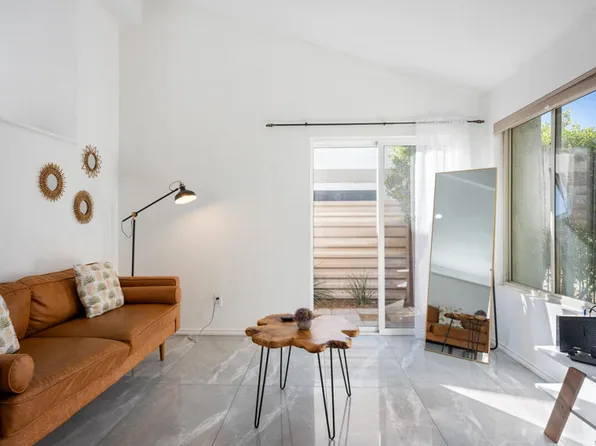3272 N Mica Dr, Palm Springs, CA 92262