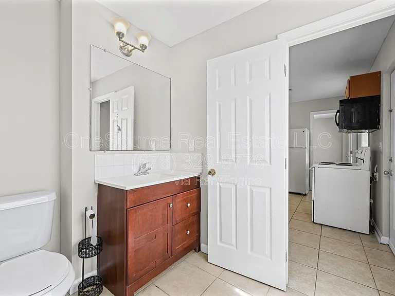 4211 Crestside Rdg SW #B — Photo 16