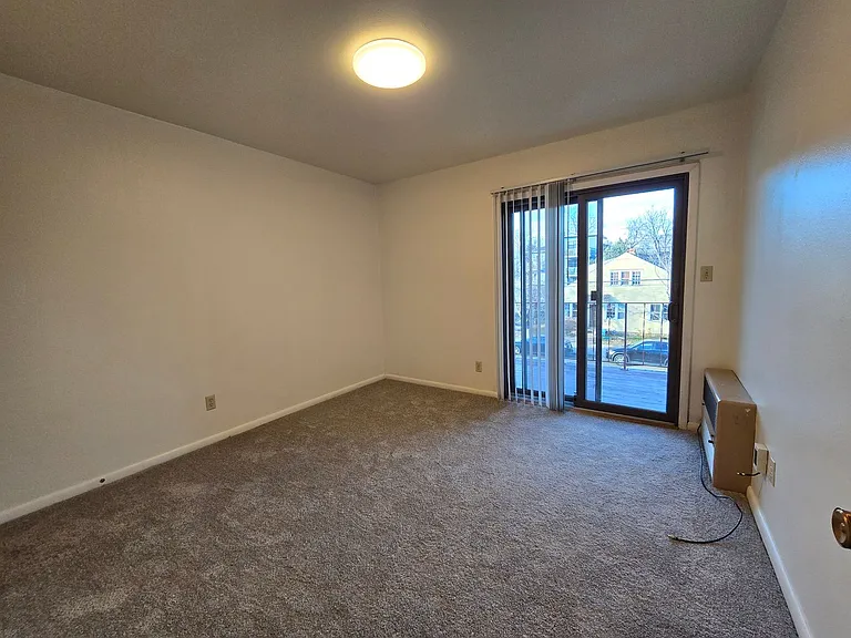 2845 Broadway Street — Photo 79
