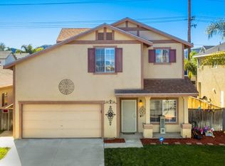 3395 W Thornton Ave, Hemet, CA 92545