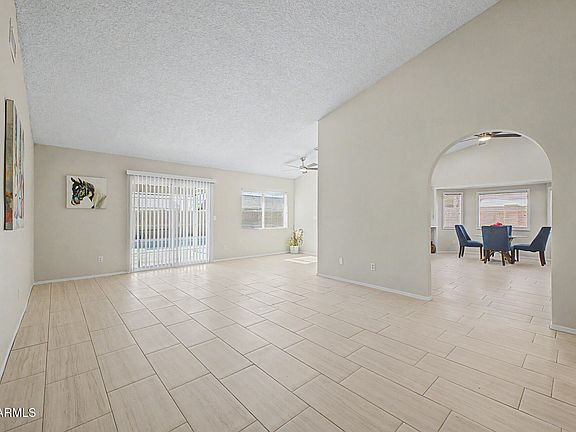 5th image of 11222 N 77Th Avenue