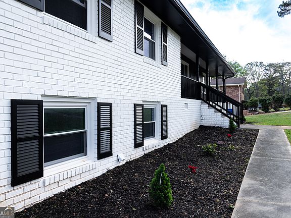 2nd image of 3354 Wakefield Dr