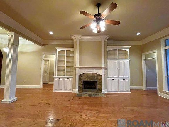 3rd image of 10833 Hillrose Ave