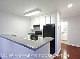 2010 S Main St APT 201, Seattle, WA 98144
