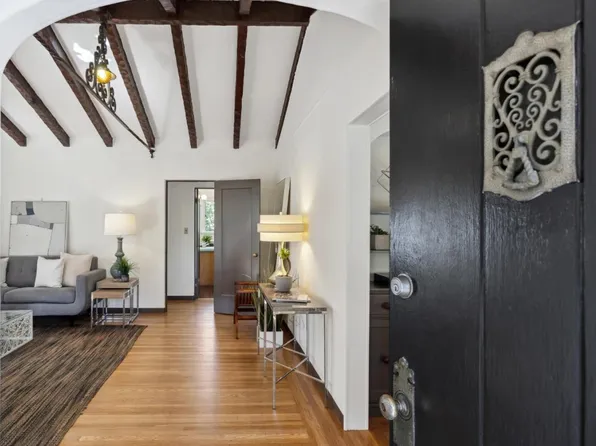 211 Washington Ave, Palo Alto, CA 94301