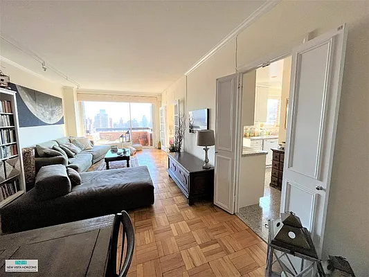 Rented by New Vista Horizons, Inc. | media 14