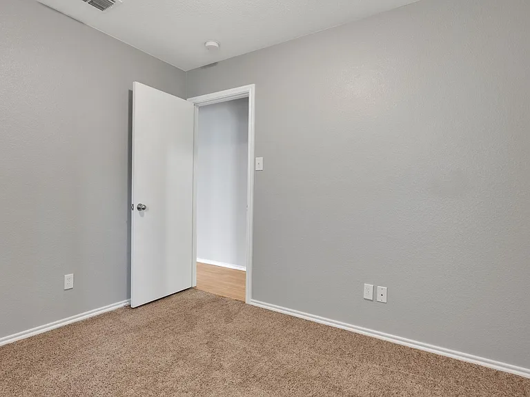 3514 Alamo Greens — Photo 12