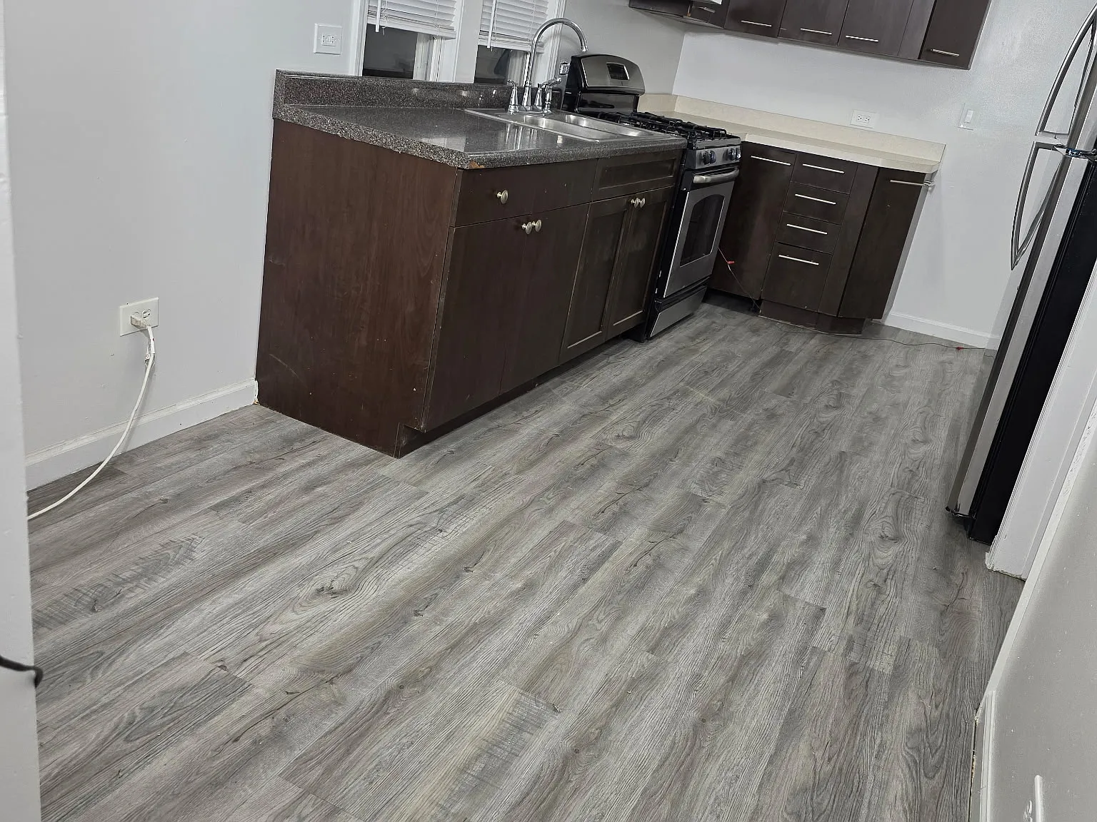 1 bed, 900 sqft, $1,150 — Photo 4