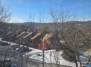 23 Wimbledon Dr Unit 10, Vernon, NJ