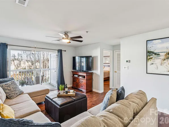 3956 Town Center Rd, Harrisburg, NC 28075