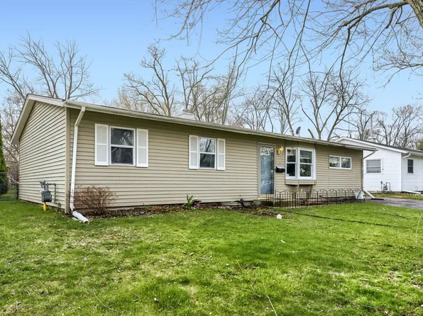 18647 W Pamela Pl, Gurnee, IL 60031
