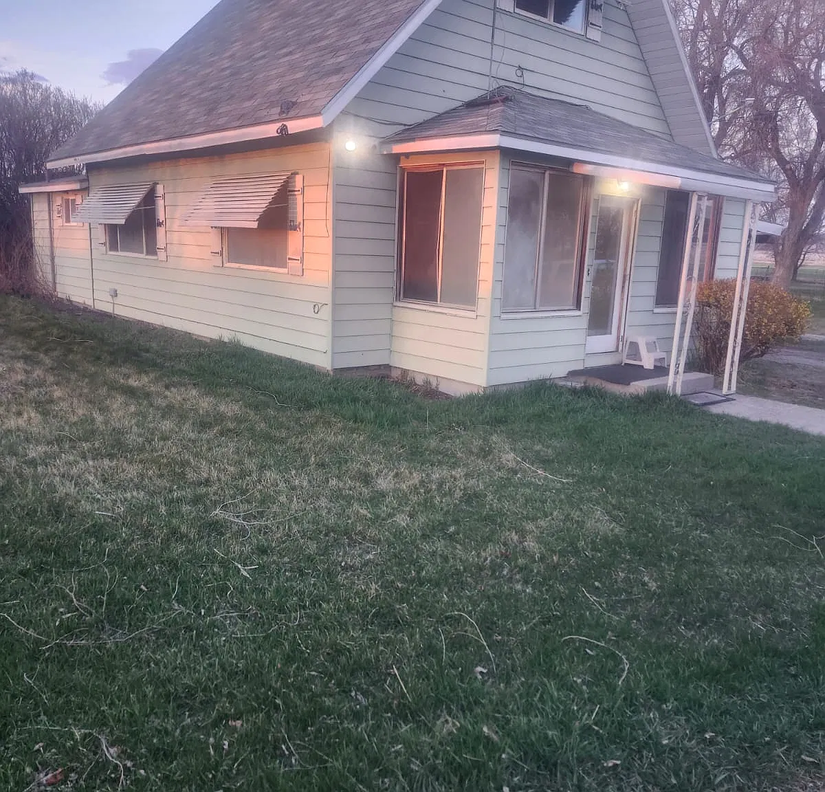 3 bed, 2.5 bath, 1400 sqft, $1,600 — Photo 1