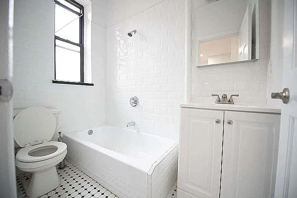 Rented by Park River | media 28