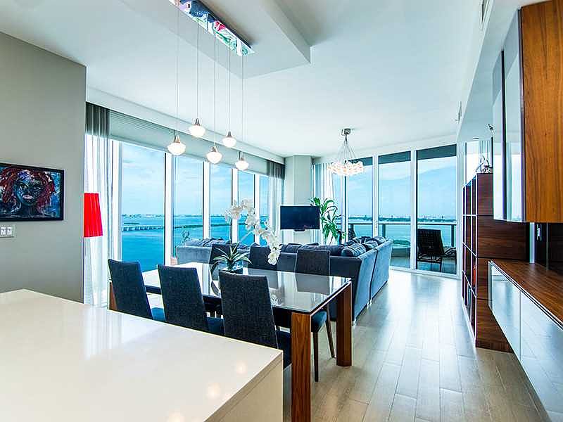 1st image of 2020 N Bayshore Dr APT 3101
