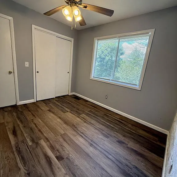 380 S Daleville Ave #F — Photo 14